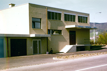 Bild des Geschäftshauses mit modernen Büroräumen aus 1973
